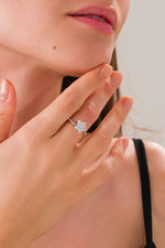 14 K White Gold Kaplama 925 Ayar Gümüş Taşlı Çiçek Döner Yüzük