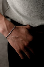 925 Sterling Silver Old Money Medium Herringbone Bracelet