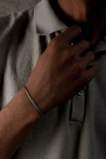 925 Sterling Silver Old Money Medium Herringbone Bracelet