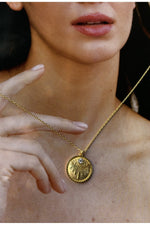14 K Gold Kaplama 925 Ayar Gümüş Güneş Tasarım Mıhlama Kolye
