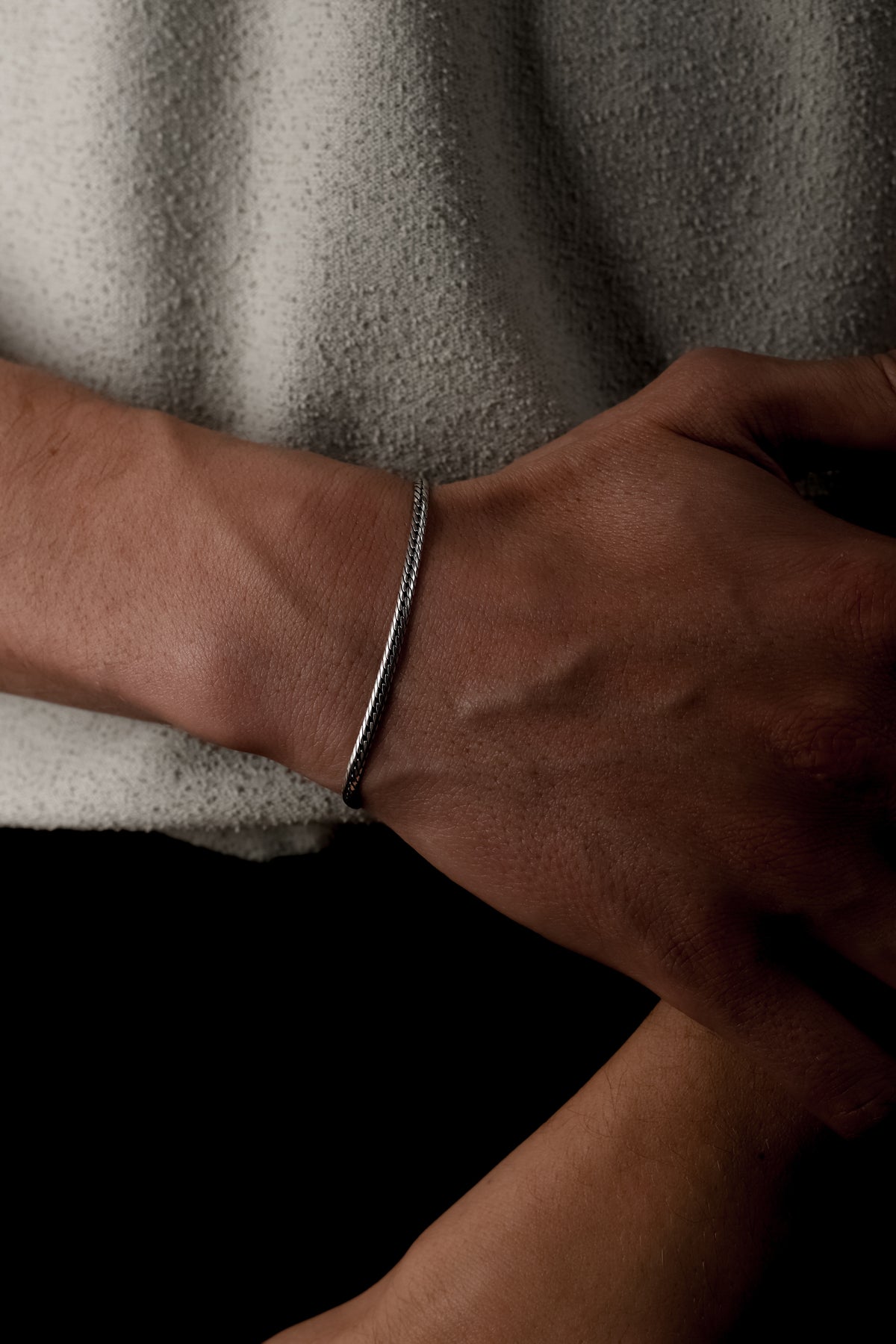 925 Sterling Silver Old Money Medium Herringbone Bracelet