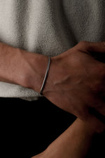 925 Sterling Silver Old Money Medium Herringbone Bracelet