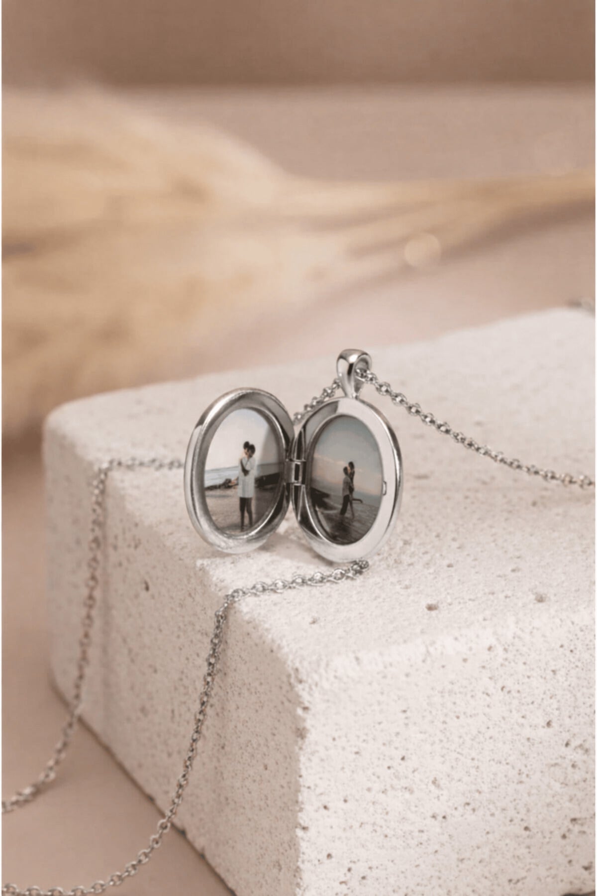 925 Sterling Silver Personalized Locket Photo Necklace
