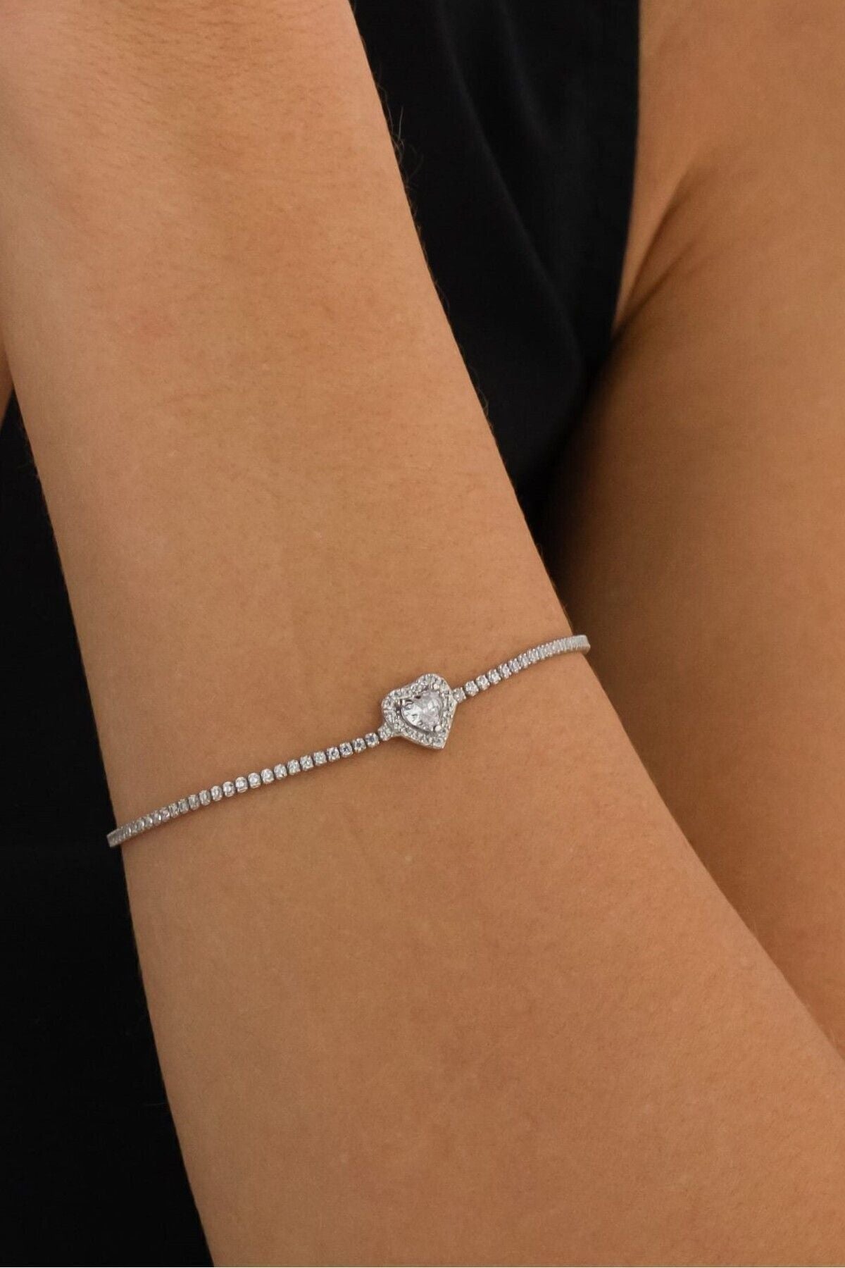 14K White Gold Plated 925 Sterling Silver Diamond Setting Heart Bracelet