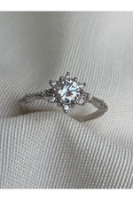 14 K White Gold Kaplama 925 Ayar Gümüş Pırlanta Montür Lotus Yüzük