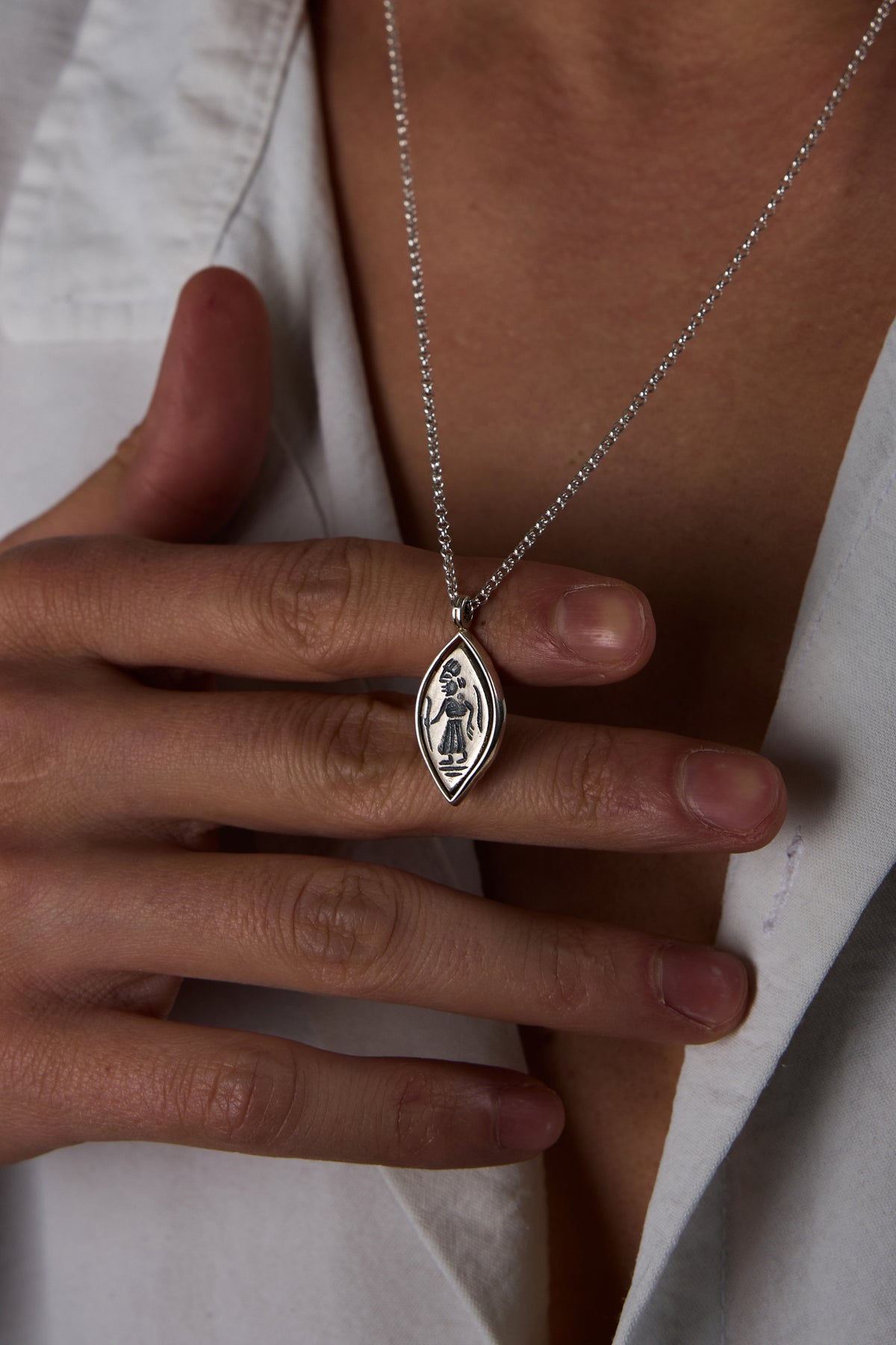 925 Sterling Silver Matte Oxidized Petroglyph Oval Dodge Necklace