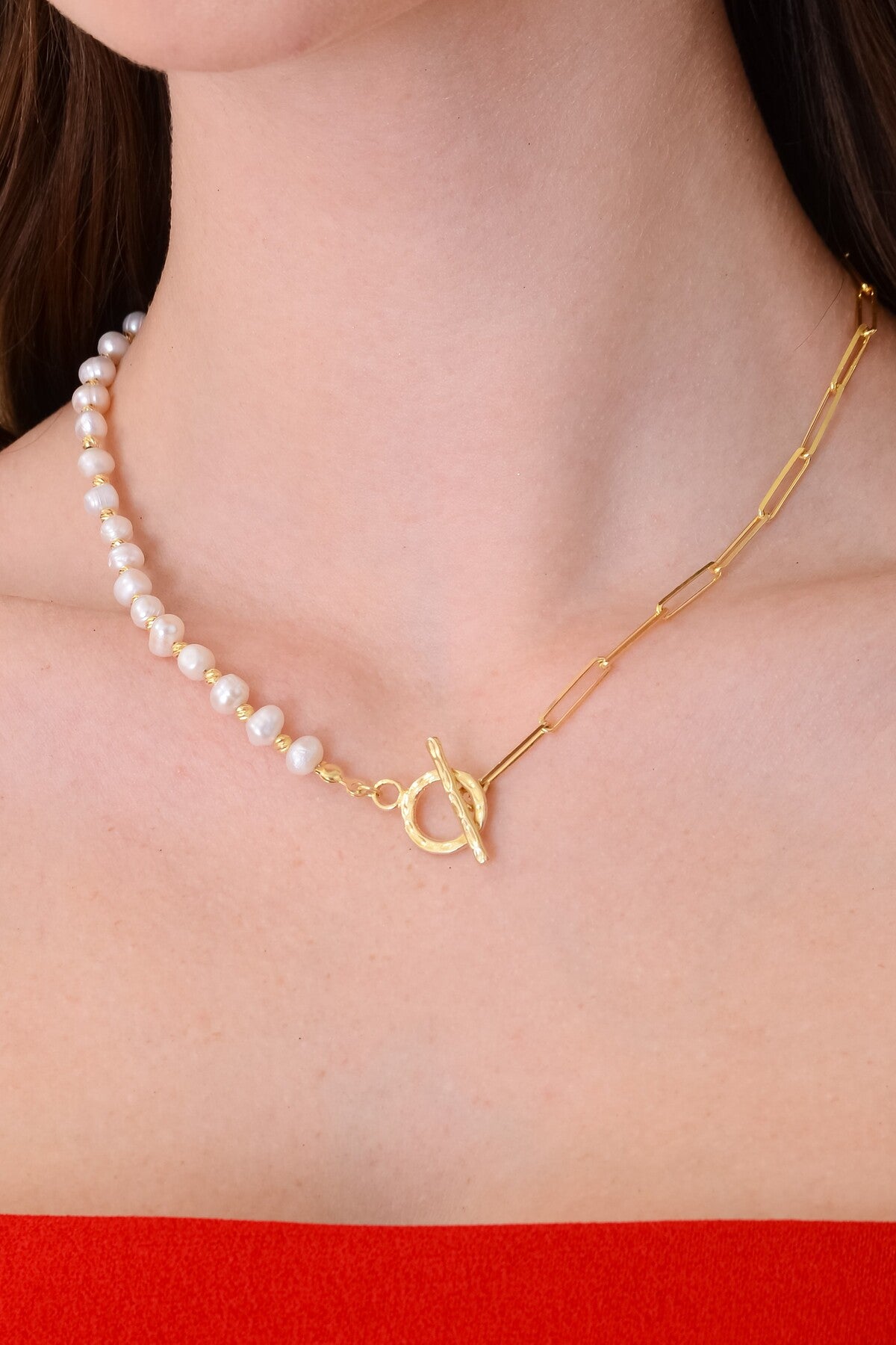 14K Gold Plated 925 Sterling Silver T Bar Organic Pearl Dorika Necklace