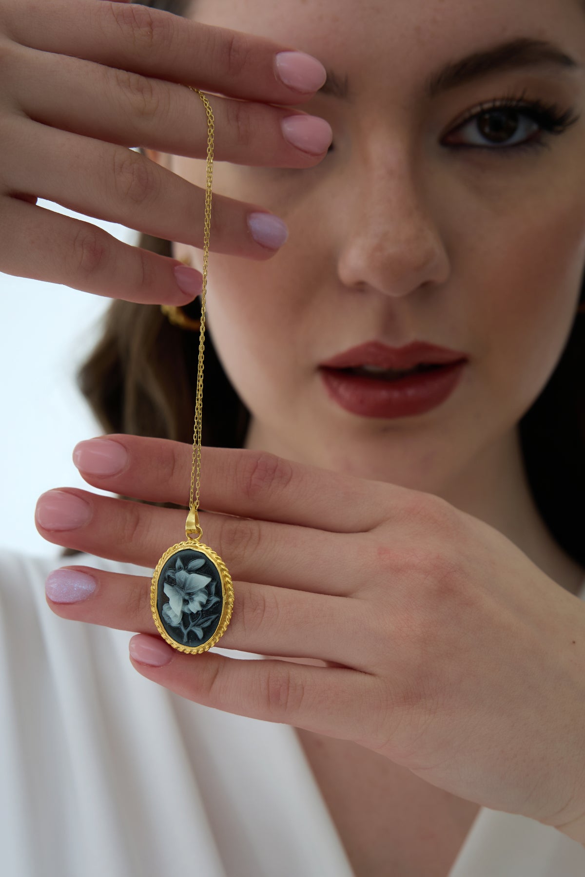 14 K Gold Kaplama 925 Ayar Gümüş Kelebek Madalyon Kolye