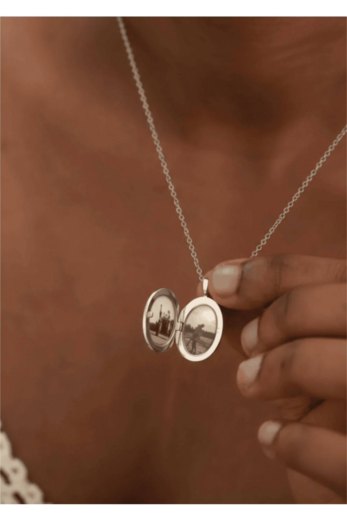 925 Sterling Silver Personalized Locket Photo Necklace