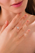 14 K White Gold Kaplama 925 Ayar Gümüş Çiçekli Döner Yüzük